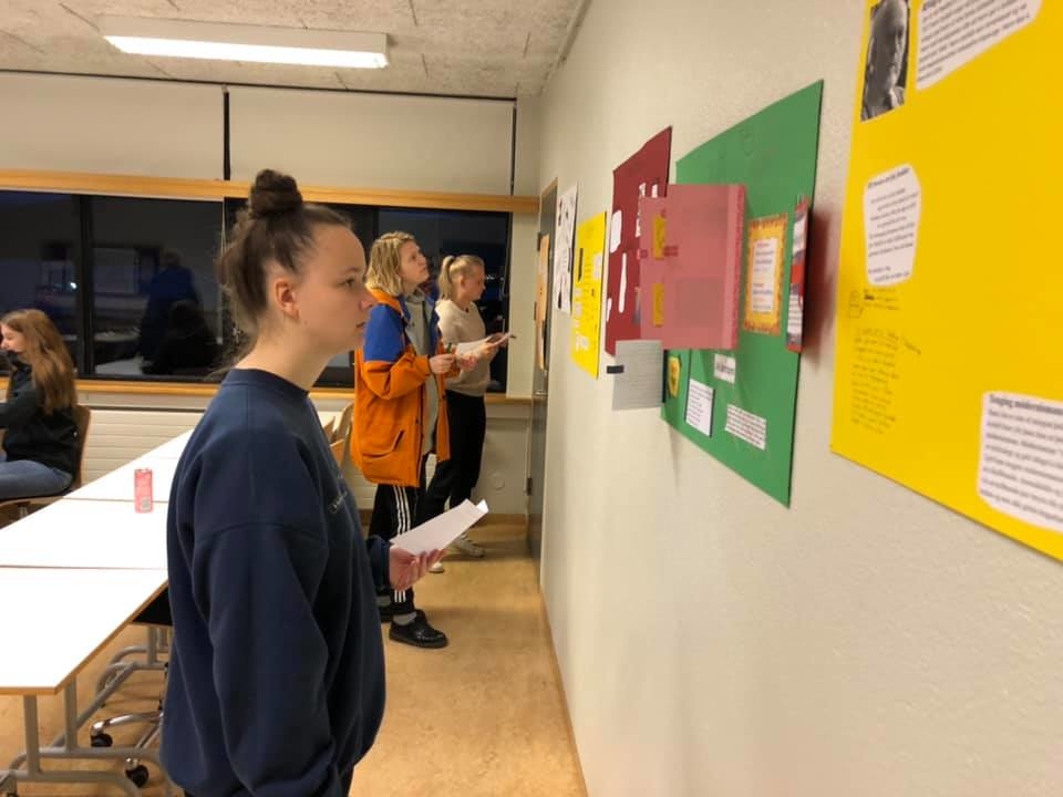 Veggspjaldakynningar á ljóðskáldum 20. aldar