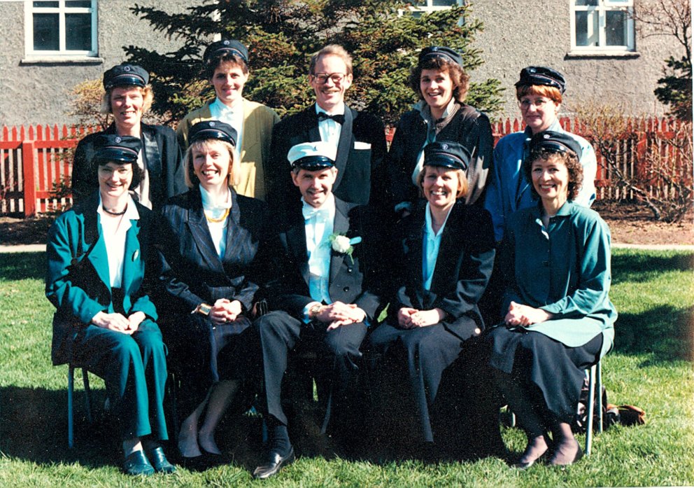 Fremri röð frá vinstri: Anna Lóa Guðmundsdóttir, Svava Oddný Ásgeirsdóttir, Sverrir Hestnes, Guðrún &hellip;