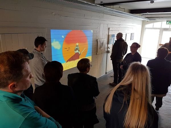 Sýning nemenda á lista- og nýsköpunarbraut