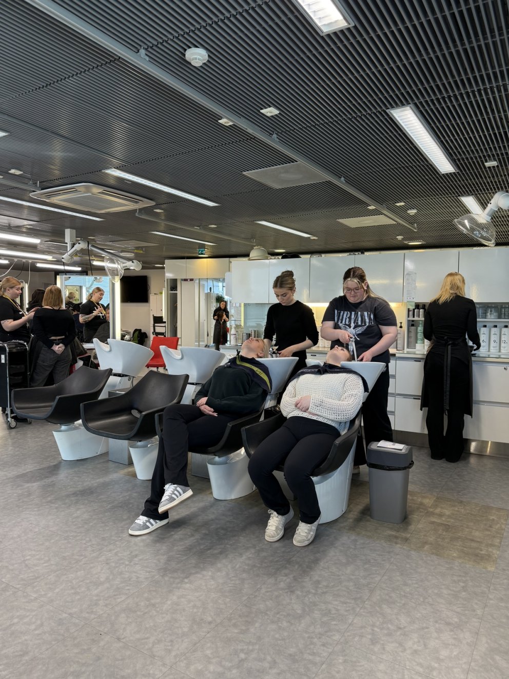 Nemendur í háriðn í heimsókn í Finnlandi