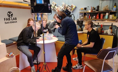 RÚV heimsótti Gettu betur lið MÍ