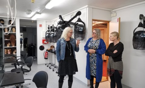 Mennta- og barnamálaráherra í heimsókn